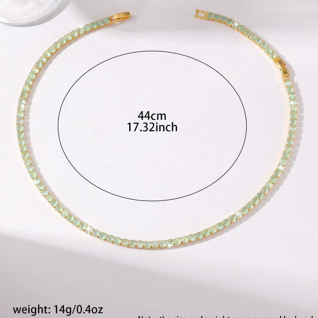 Elegant Green Zircon Square Necklace - High-End, Diamond-Encrusted Design for Women