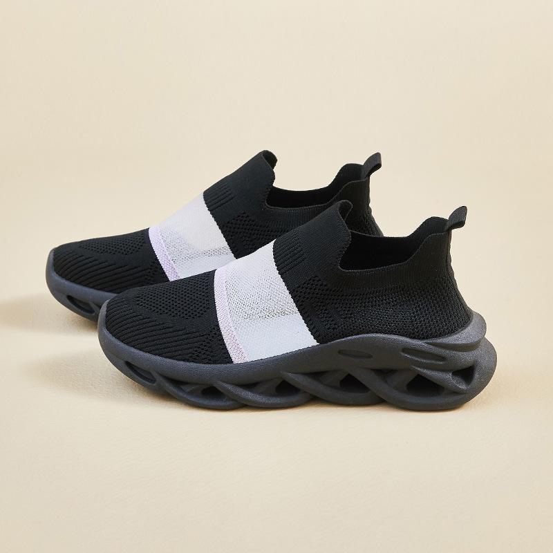 

Летающие туфли Летние новые стильные студенческие спортивные туфли сетчатые дышащие фитнес бег досуг 40
