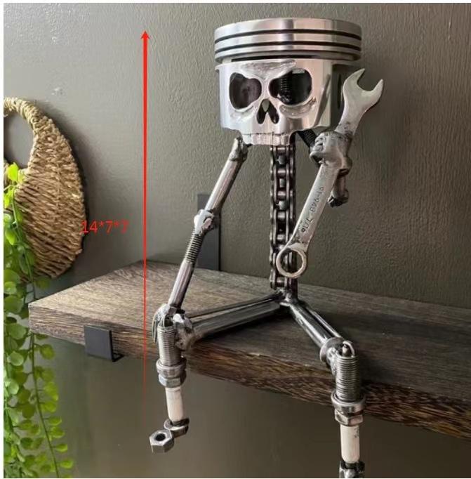 Carved Piston Skull Face Sculpture Resin Skull Artwork Statue Crafts Home and Office Personalised Desktop Decoration Ornaments