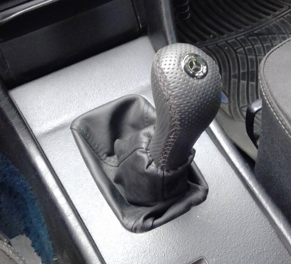 

Ручка КПП V1 (шкіра) для Mercedes E-сlass W124 1984-1997 рр.