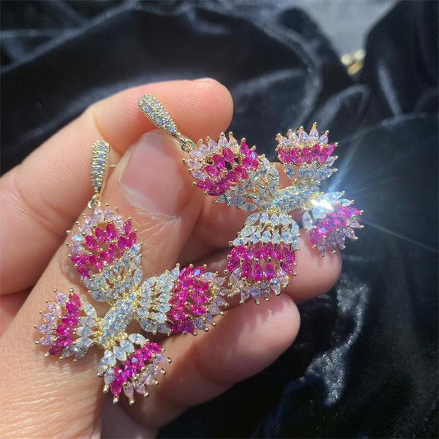 

Модные полые серьги-бабочки, блестящие циркониевые серьги-подвески с насекомыми, новинка 2022 года, поп-ювелирные изделия для свадебной вечеринки розовый