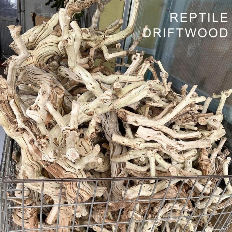 Wood Reptiles Cave Driftwood Natural Wood Aesthetic Easy Attachment Trunk Cave Shelter for Amphibians