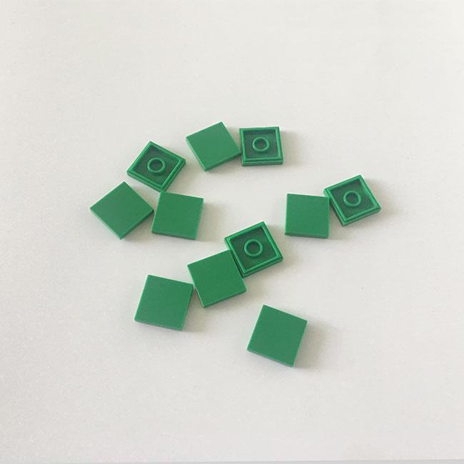 50-100Pcs Flat Tile 2x2 2x4 DIY Enlighten Plastic Smooth Building Block BricksCompatible All Brands Assembles Particles