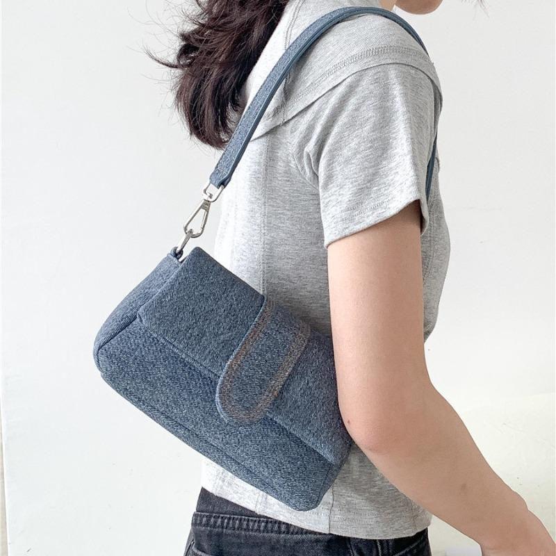 New Denim Bag Old Baguette Shoulder Bag Women Niche Design Leather Underarm Bag Women