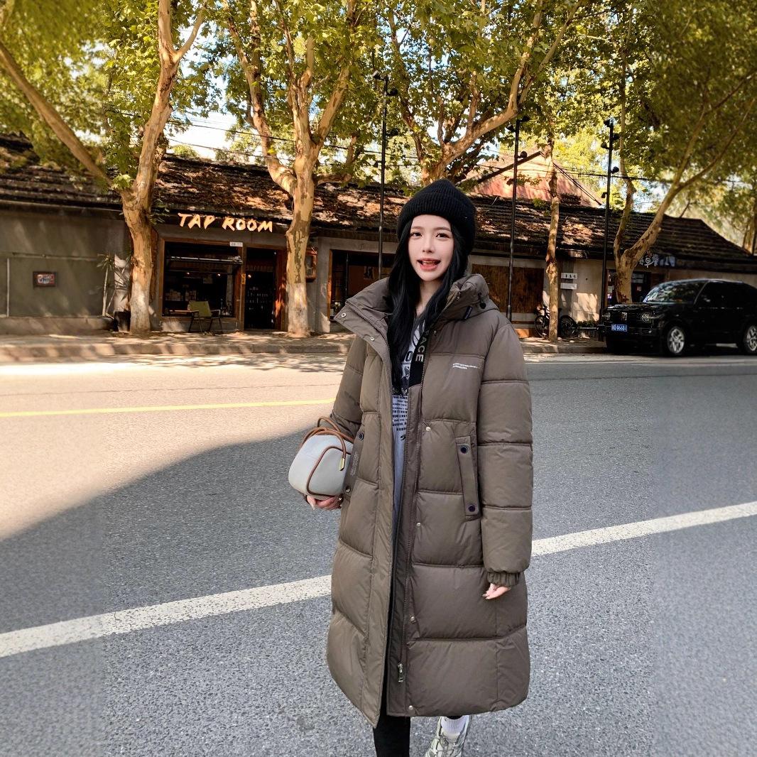 

Корейская версия длинной куртки с капюшоном длиной до колена, утепленной хлопком, для женской зимы, новая свободная хлопковая куртка XXL темно-коричневого