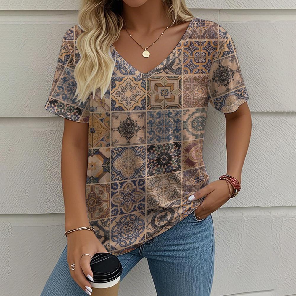 Vintage Women's T-shirt Ethnic Group Print Summer Crew Neck Short Sleeve Outdoor Casual T Shirts Female Oversized Clothing