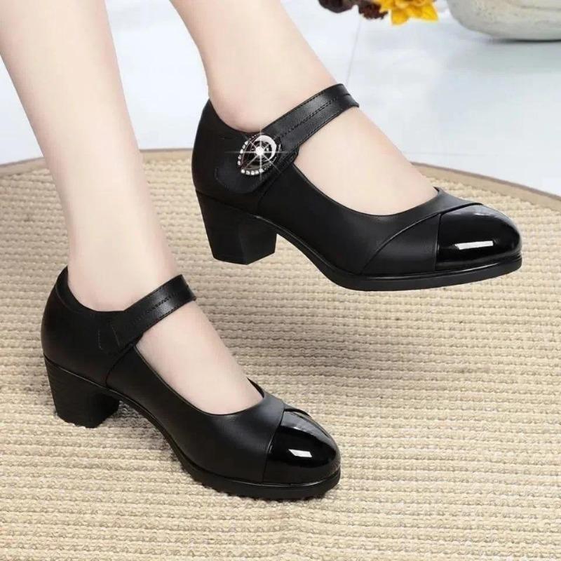 Zapatos De Mujer Women Cute Comfort Buckle Strap Black Patent Leather Height Increased Shoes Lady Cool Wine Red Heel Shoes