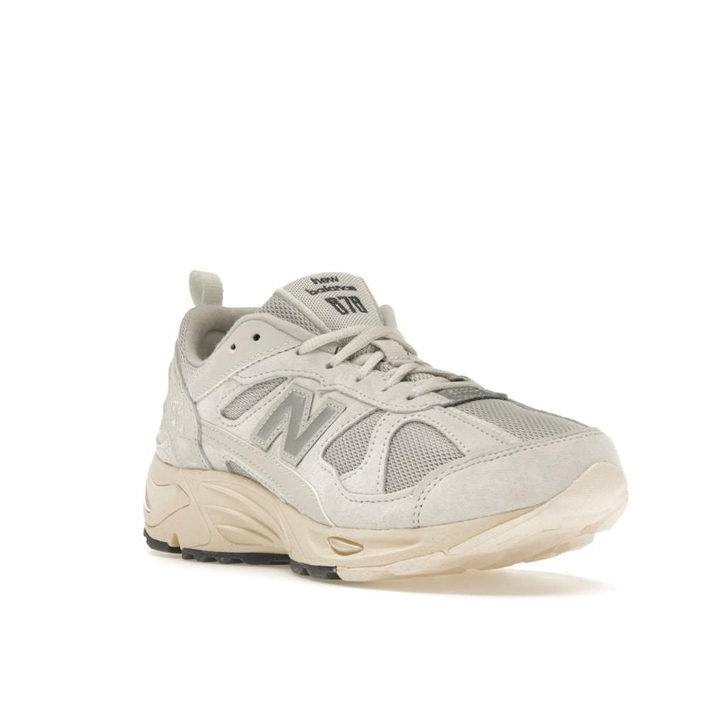 New Balance 878 Světle šedé unisex tenisky stříbrné CM878MA1