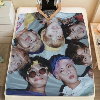 BTS, Muster Flanelldecke, Hohe Qualität, Bequem für Alle Jahreszeiten, Heimdekoration, Wärme und Komfort, Perfekt für Geschenke.