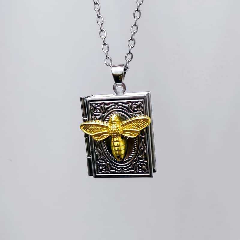 Animal Pendant Photo Necklace With 304 Stainless Steel Chain For Travel Gift For Women