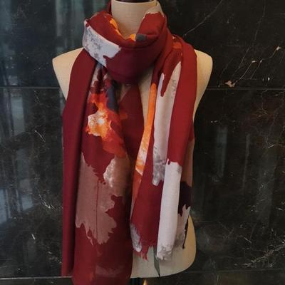 Noblesse Spinning Yarn Scarf E19F2PO302