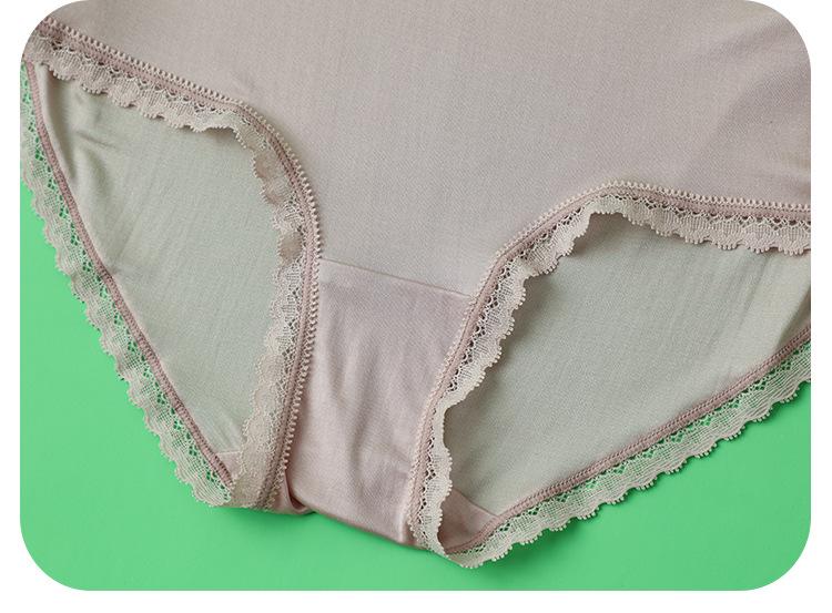 42-Stitch Mulberry Silk Lace Mid-Waist Breathable Boyshorts for Women