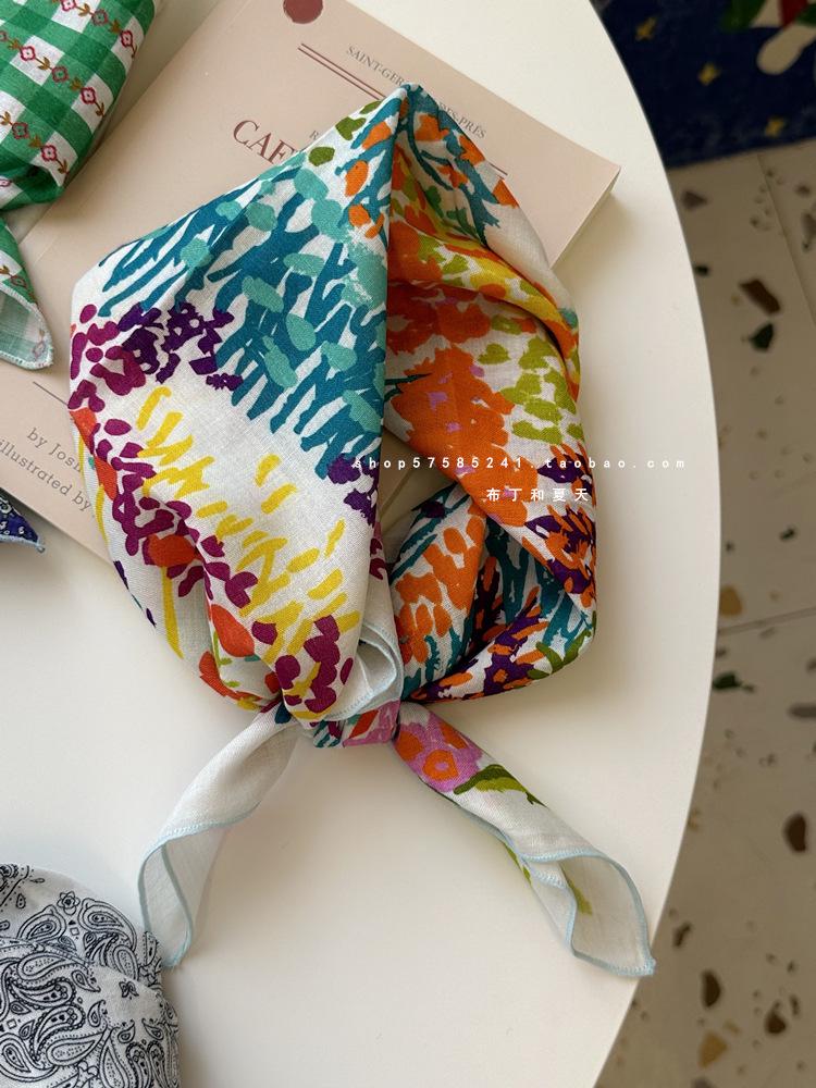 Quadratischer Schal aus Baumwolle und Leinen mit floralem Tupfenmuster - Retro & frisches Kopftuch