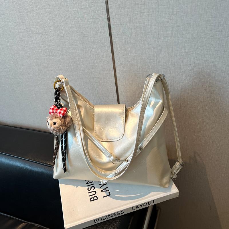 Summer large-capacity backpack bag women's new shoulder bag commuter versatile women's messenger tote bag