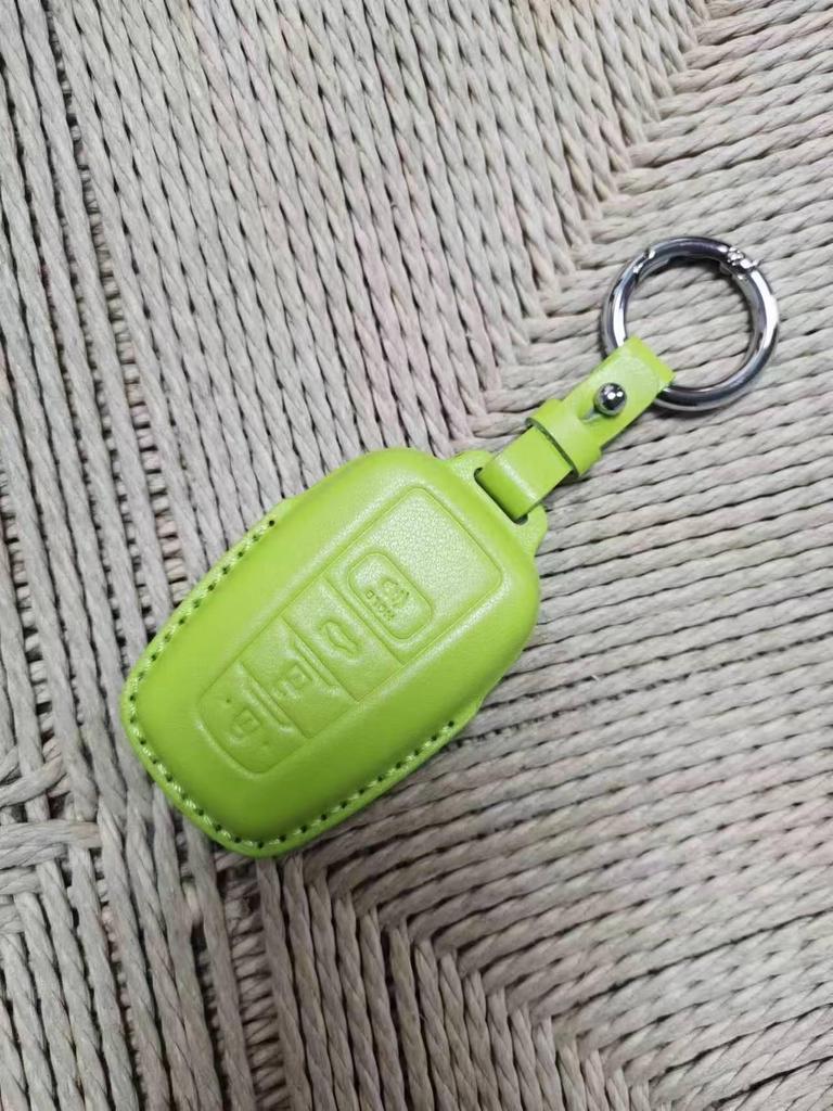Genuine Leather Retro Key Case for 2021 Toyota Avalon Hybrid