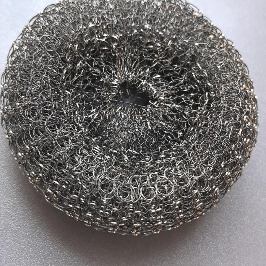 

Stainless Steel Pot Brush - Non-Damaging Multi-functional Stain Remover with Wire Ball Single Unit