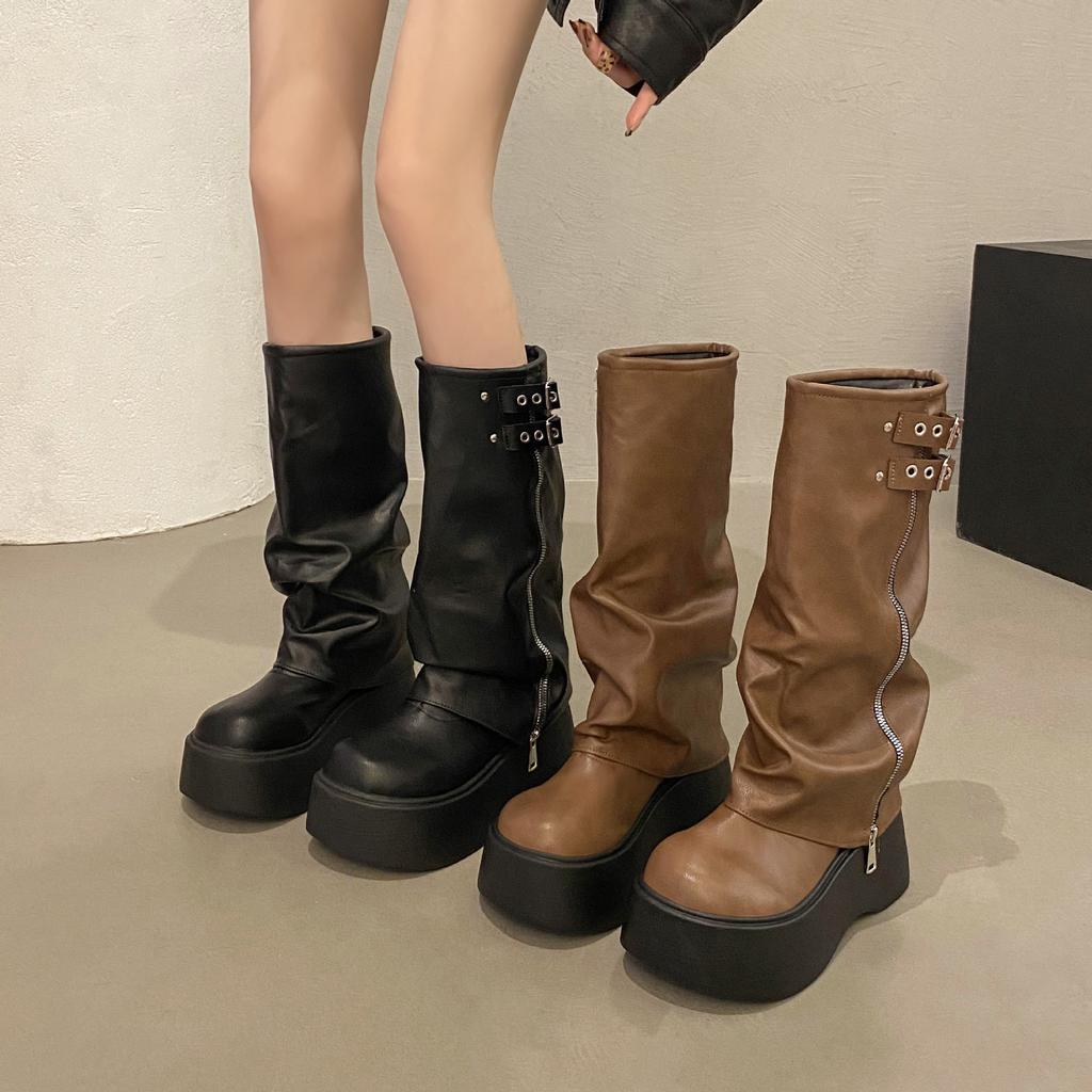 Thick-soled Martin Boots for Women's 2025 Autumn and Winter New British Style Round Head Short Boots for Small People with High Folds and Trouse