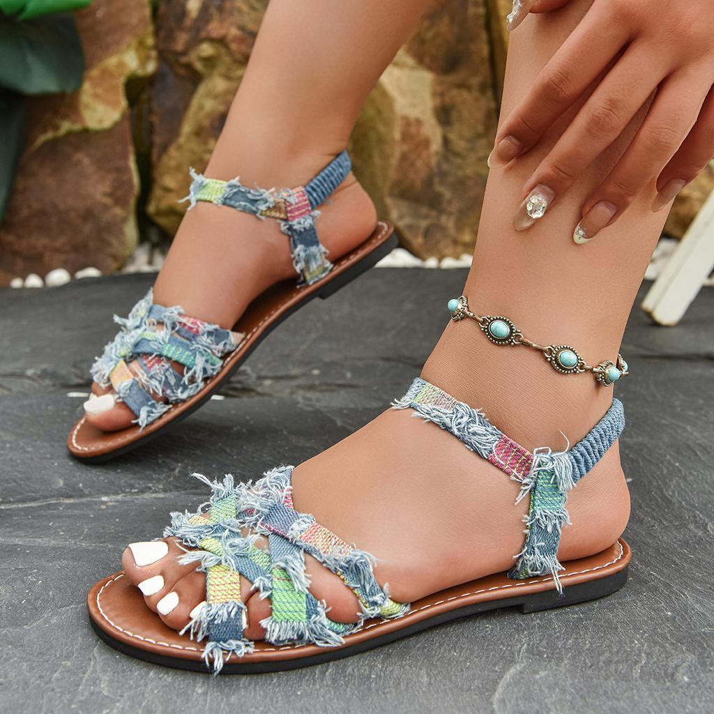Fashion Women Sandals 2025 New Trend Flat Sandals Femme Summer Sexy Comfortable Shoes for Woman Lightweight Outdoor Beach Shoes Female