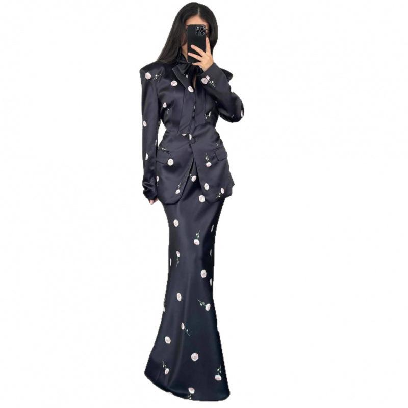 Autumn and Winter New Casual Design Sense Loose Straps Fashion Temperament Printed Blazer Long Skirt Set