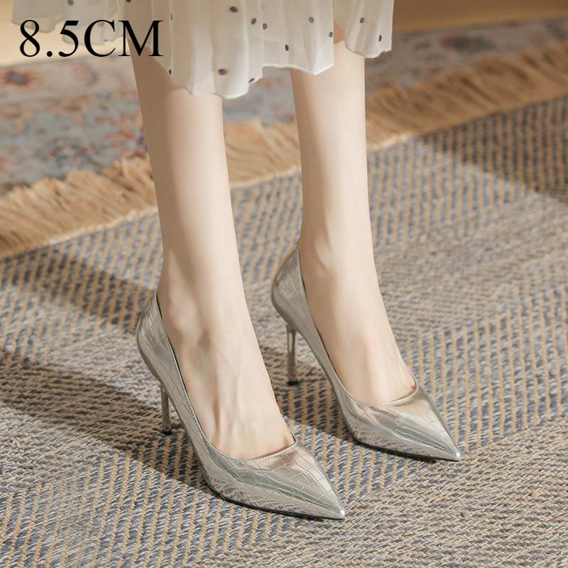 

Модная обувь на высоком каблуке для женщин с острым носком, тонким каблуком, кожаная обувь для женщин, лодочки из лакированной кожи серебристого цвета 40