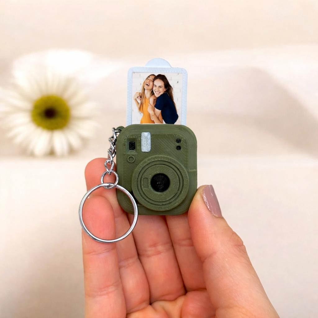 3D Printed Photo Keychain Mini Picture Frame Keyring Bag Charm Custom Picture Insert Gift for Teens Friends