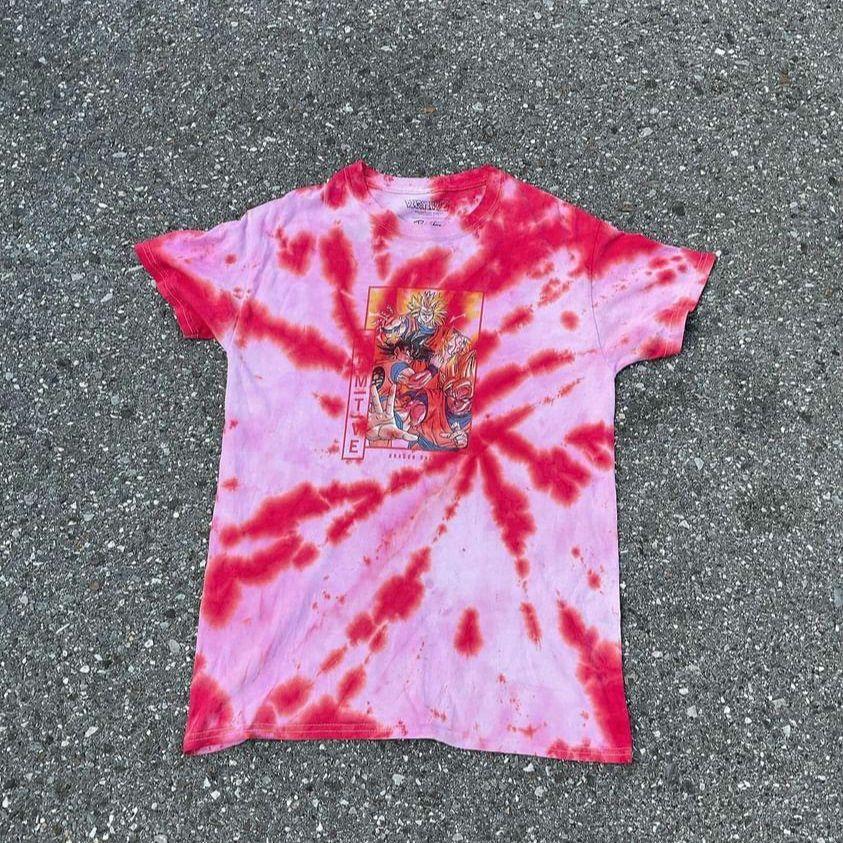 [USED] Extremely rare 90s vintage Dragon Ball Z anime T-shirt with tie-dye print featuring Son Goku