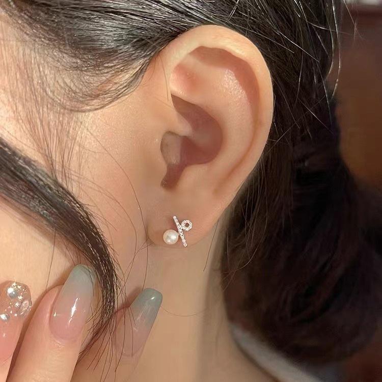 Freshwater Pearl & Sterling Silver Stud Earrings - Unique Design for Women (2024)