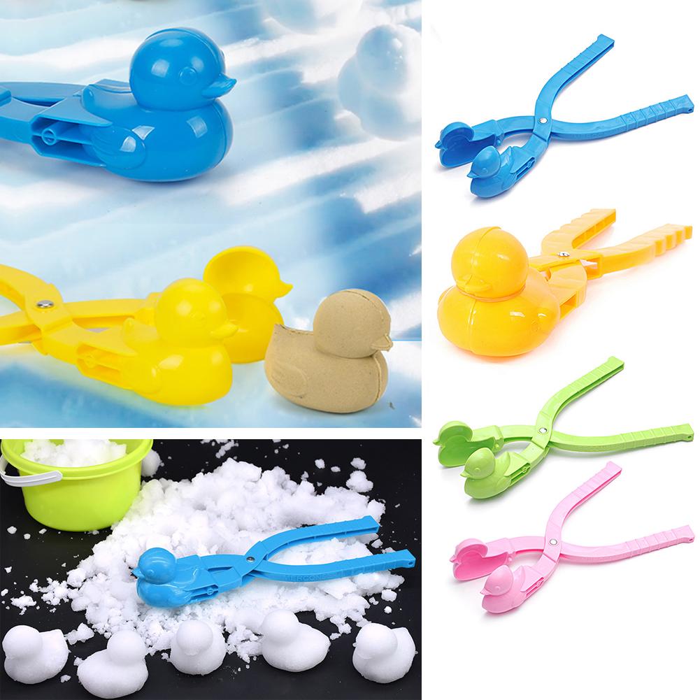 Cartoon Duck Snowball Maker Clip Kids Toys Outdoor Sand Snow Ball Mold Toys Winter Snow Ball Maker Sand Mold Tool