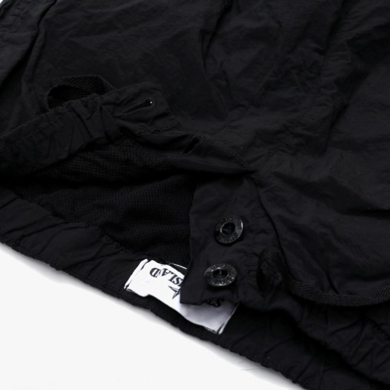 Stone Island Eco Nylon Metal Wappen Logotyp Patch Badshorts K1s15b100006 V0029