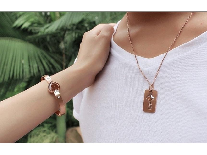 Set di Braccialetti con Lucchetto d'Amore Chiave per Coppia Creativa Transfrontaliera in Acciaio al Titanio