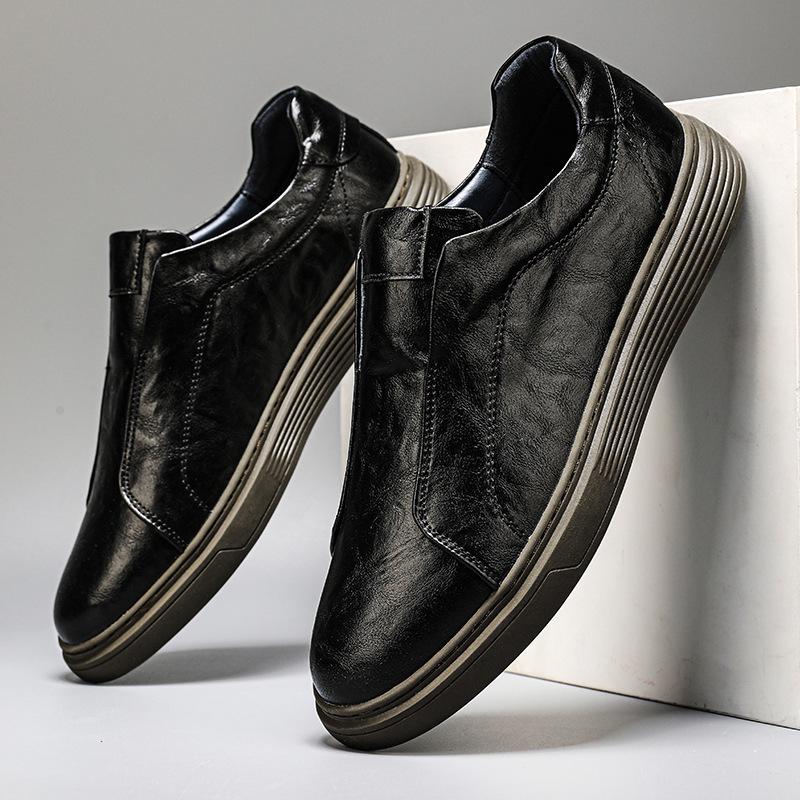 Men's Casual Slip-on Leather Loafers - British Style, Elastic Band, Versatile Youthful Design, White.