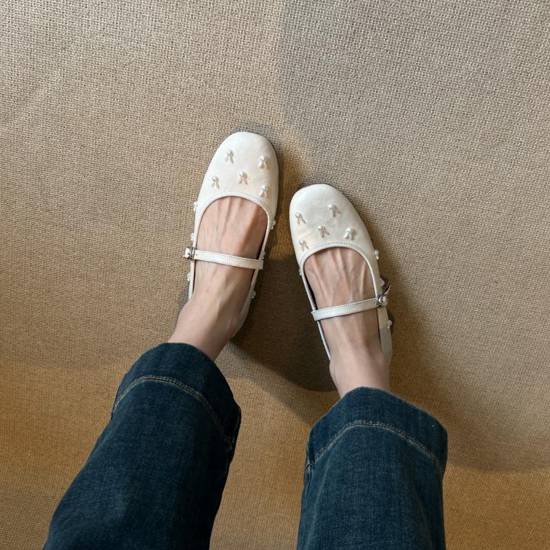 Sheepskin version~ Round head Mary Jane shoes with one-word buckle strap versatile shallow mouth flat sole shoes grandma shoes
