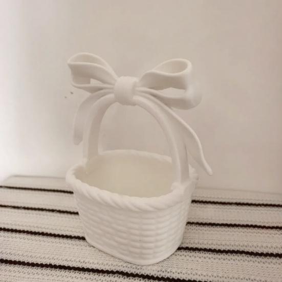 Mini Woven Basket with Handle Small Storage Basket with Bow Resin Desk Organizer for Dollhouse Accessory Home Decoration