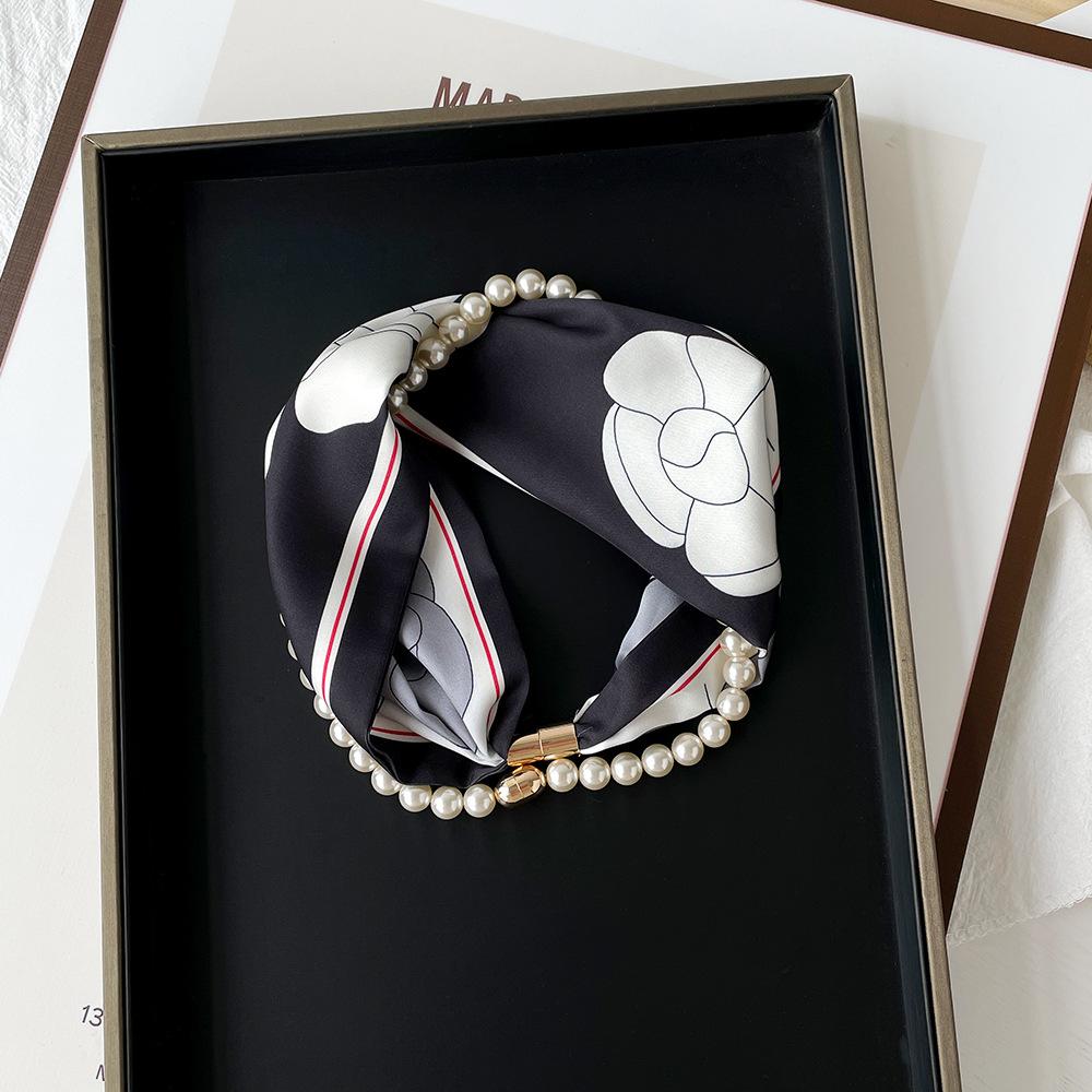 Magnetic Buckle Small Scarf Diamond Studded Magnetic Buckle Scarf Women'S Necklace Headband Scarf Light Luxury Exquisite