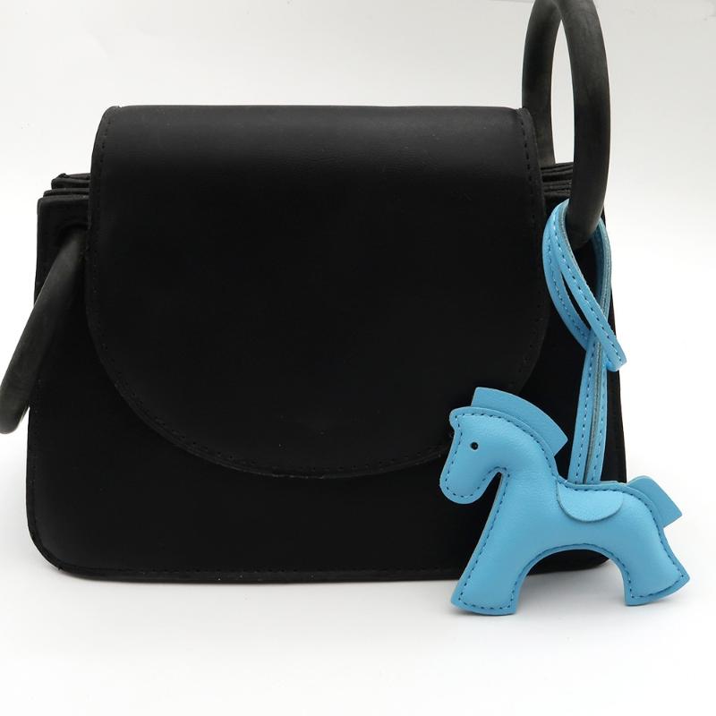 High-End Univerzální Přívěsek Mini Pony z PU Kůže Pro Ženy Vícebarevný Přívěsek na Kabelku Pony Příslušenství Přívěsek do Auta Dárek k Narozeninám