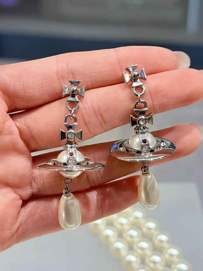 **Empress Dowager Saturn Pearl Earrings - Luxury Fashion Statement**