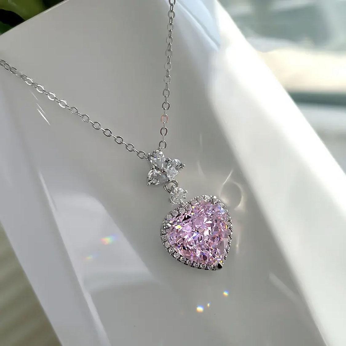 

Hui Zhi Yi 2023 Минималистичное колье из серебра 925 пробы с розовым бриллиантом - Элегантное и универсальное. 925 Silver