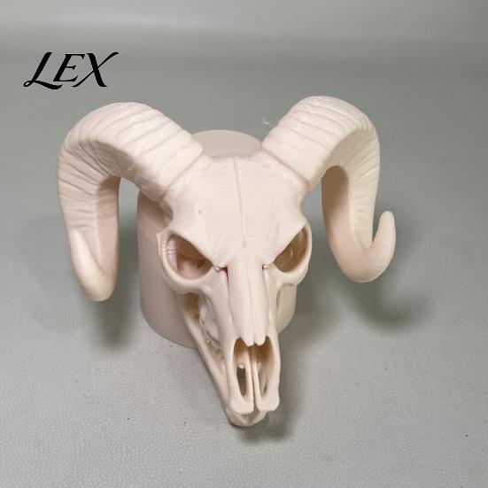 Sheep Skull Hitch Cover Cap for The Trailer Coupling, 3D Printed Ram Cover, Black/White Bone Design Truck, Recreational Vehicle Accessories Heavy-duty