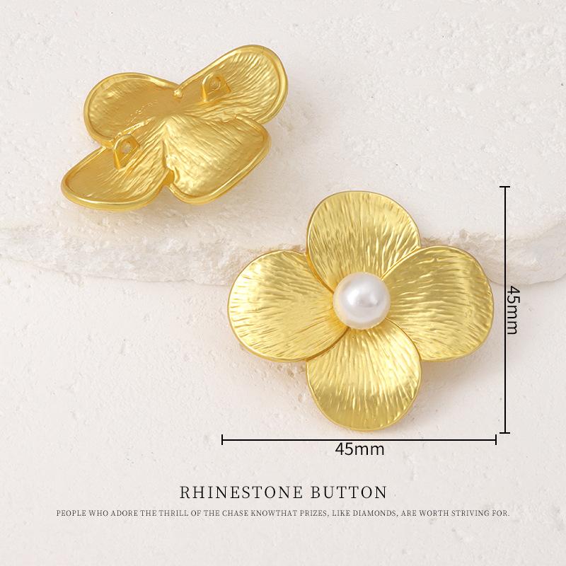 

5pcs Gold Flower Pearl Metal Button Coat Sweater Flower Button Windbreaker Fur Jacket Large Button 45Mm gold