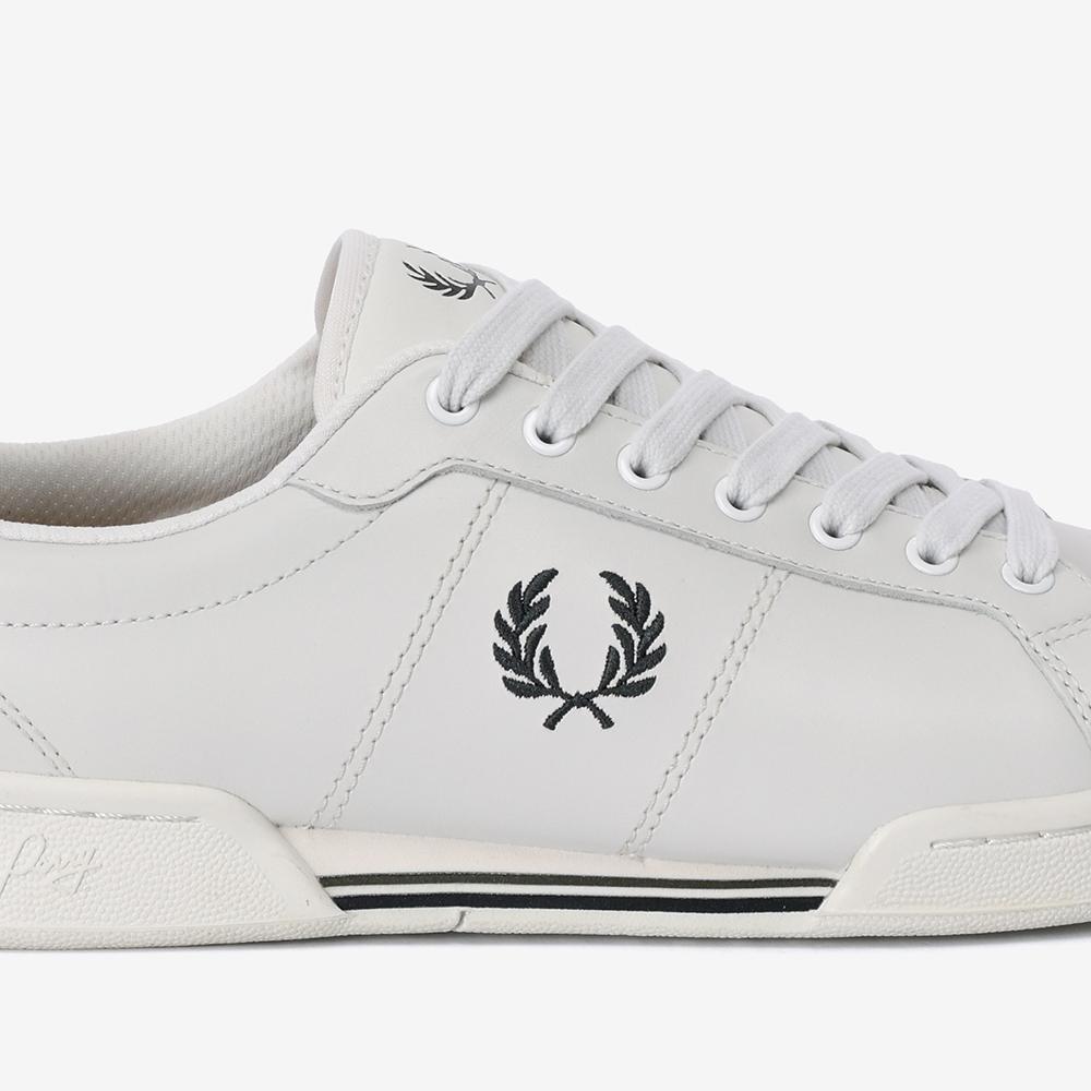 Fred Perry B722 Leather  W22  Sfpm2436311 W22
