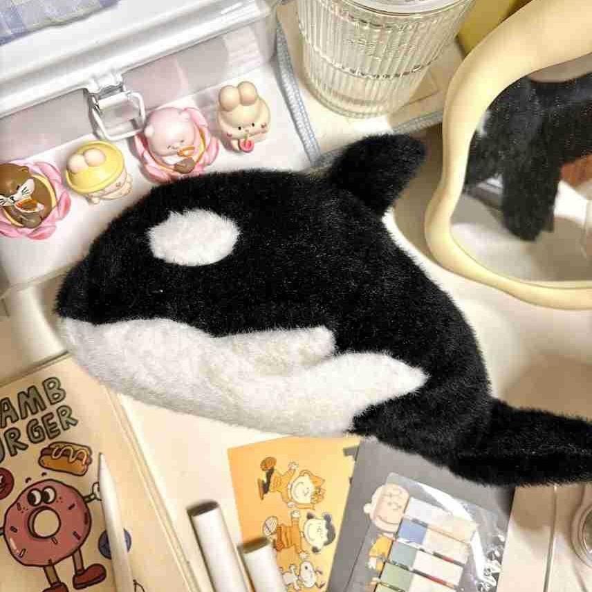 Orcinus Orca Plush Pencil Case For Students With Large Capacity And Cute Design