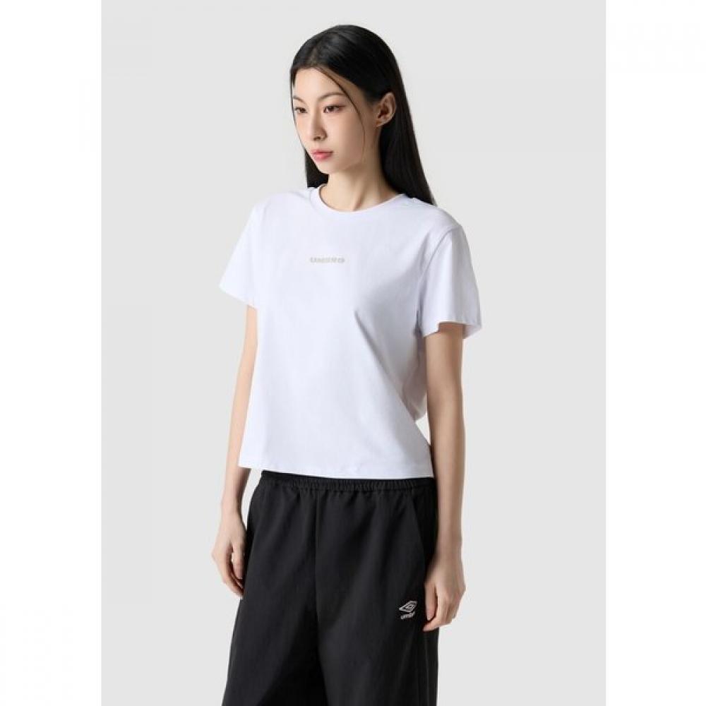 Umbro FreSh Women S LeTTering Crop ShorT Sleeve T ShirT ur122SrS11 whT