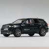 1:64 Jeeps Grand Cherokee SUV Alloy Car Model Diecast Metal Off-road Vehicles Car Model Miniature Scale Simulation Kids Toy Gift