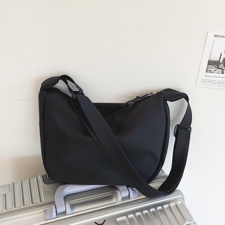 Stylish Japanese Harajuku Student Tote Bag In Multiple Colors Ideal For Casual Outfits