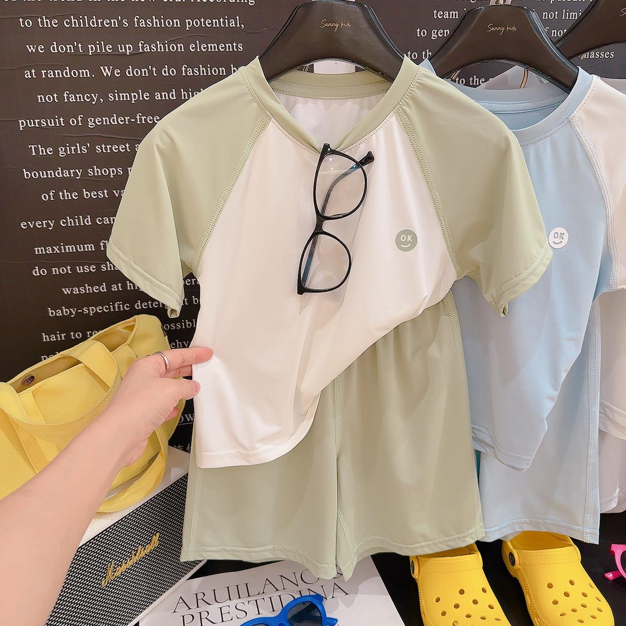 Kids  Quick-Dry Summer Sports Set: Stylish Short-Sleeve & Breathable Shorts for Boys & Girls 80 cm