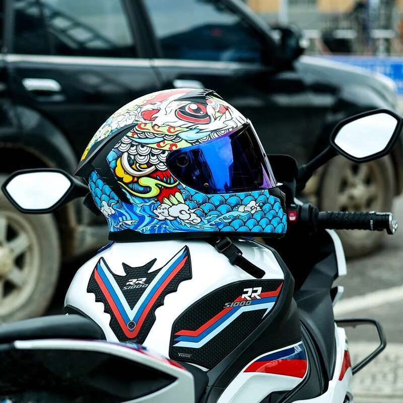 Four Seasons Motocross Helmet  Motorcycle Full Face Helmets Moto Racing Helmet Adult Safety Helmet DOT Certification
