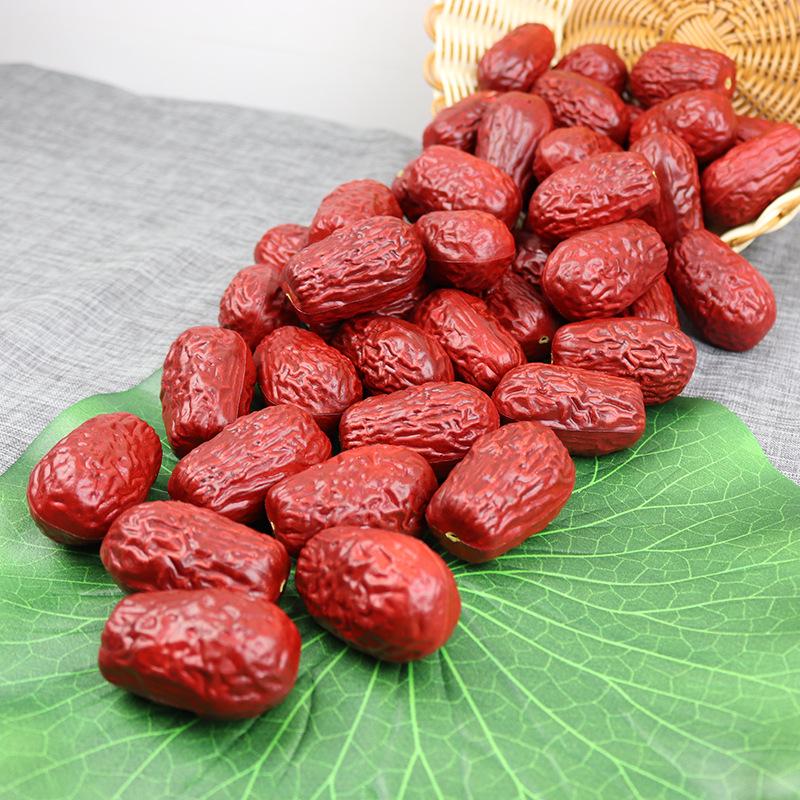 Red Date & Nut Simulation Model Ornament