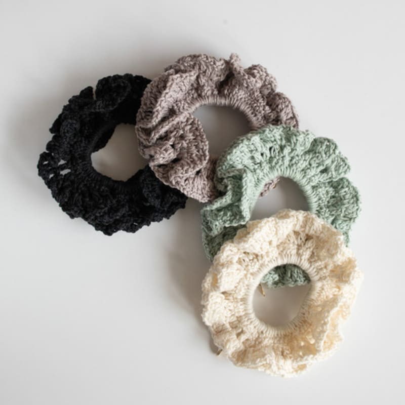 MERRYMOTIVE Handmade crochet knitted scrunch (4colors)