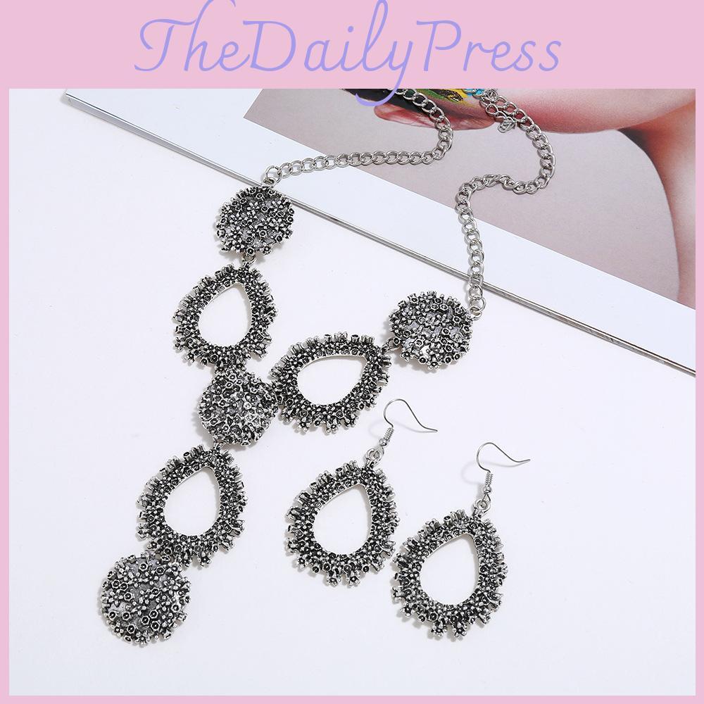 Water Chic Geometric Drop Necklace Set With Alloy Pendant And Chain For Spring