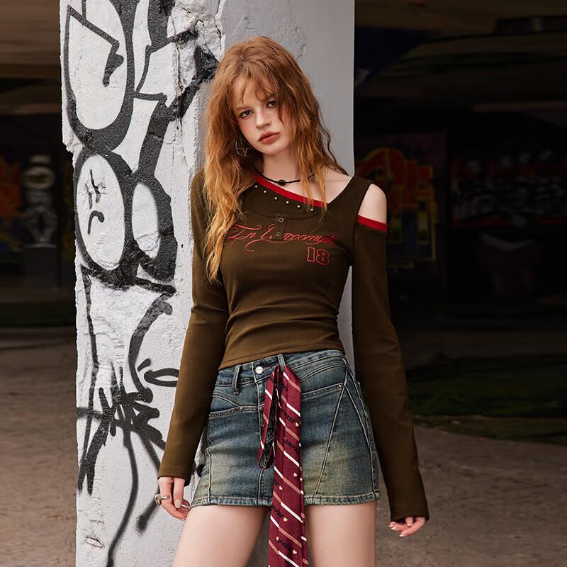 UNIFREE Retro American Layered Off-Shoulder T-Shirt L